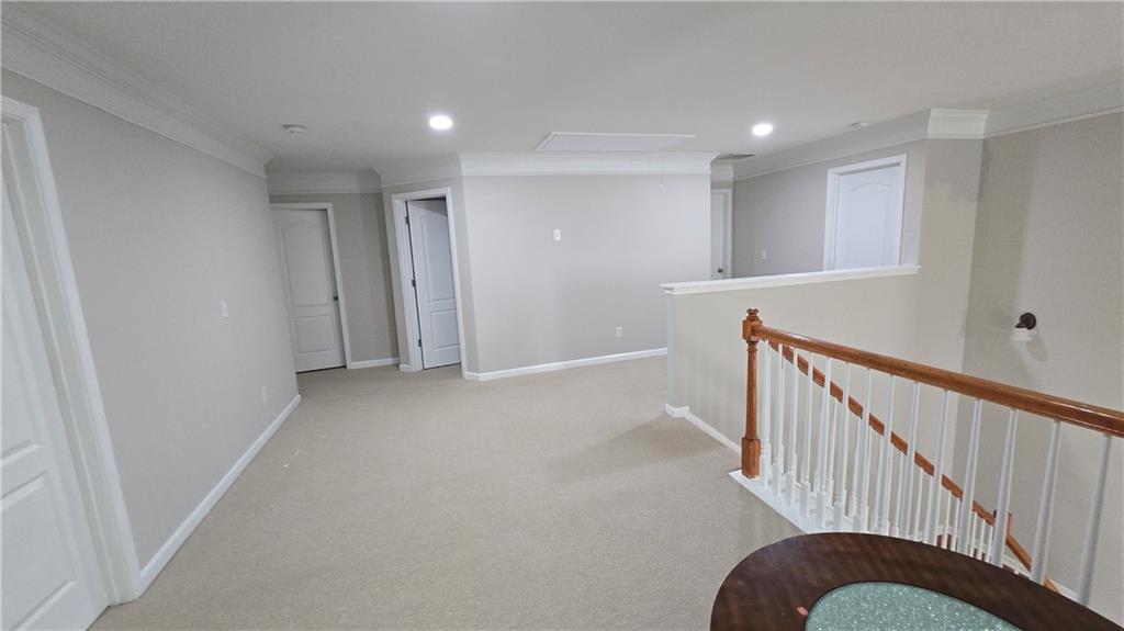 55 Colonial Court Property Photo 26