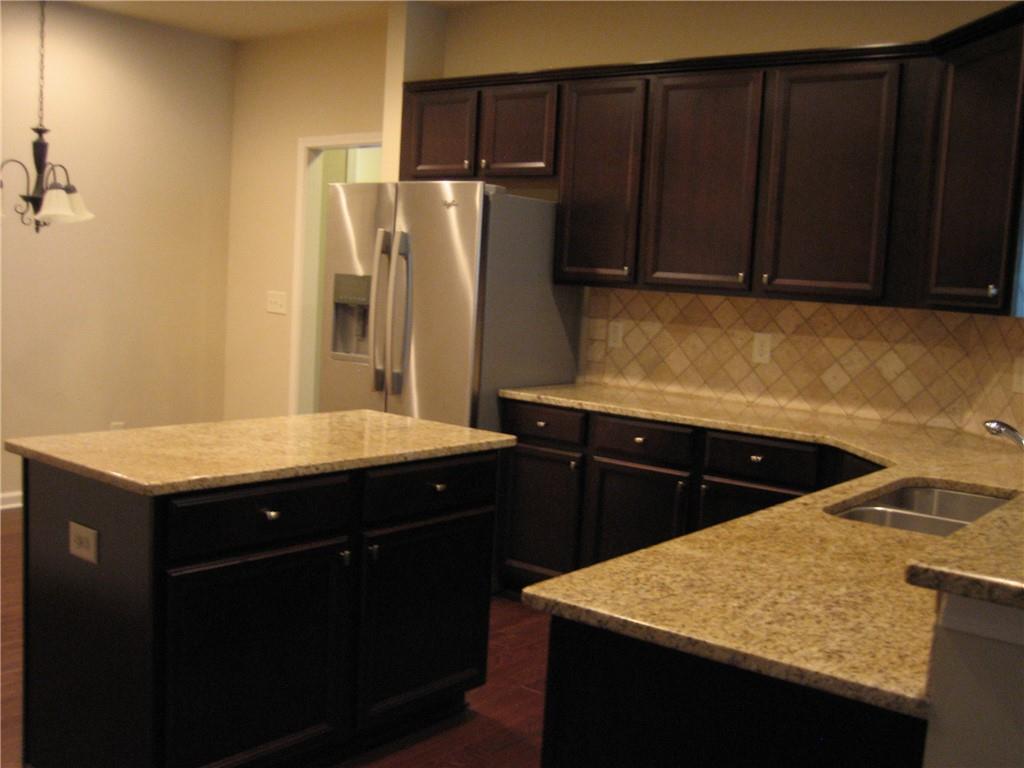 5930 Vista Brook Drive Property Photo 6