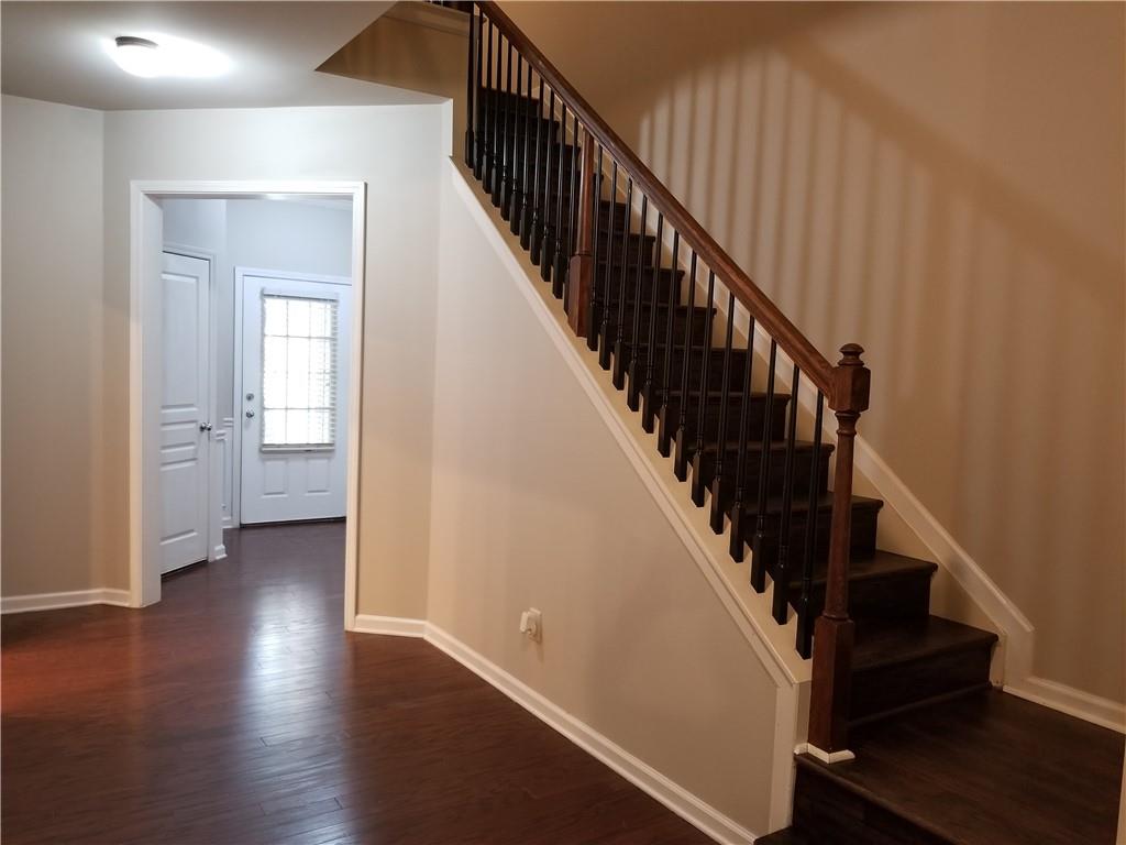 5930 Vista Brook Drive Property Photo 7