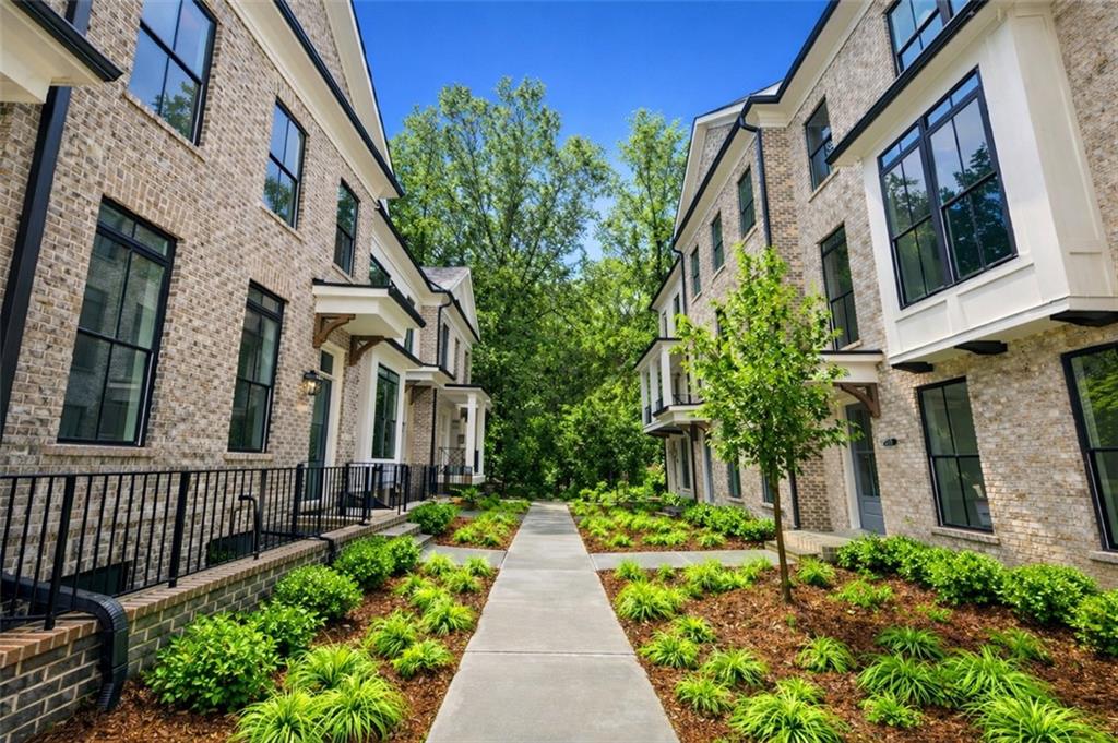 225 Midnight Oak Run Unit 7 Property Photo 1