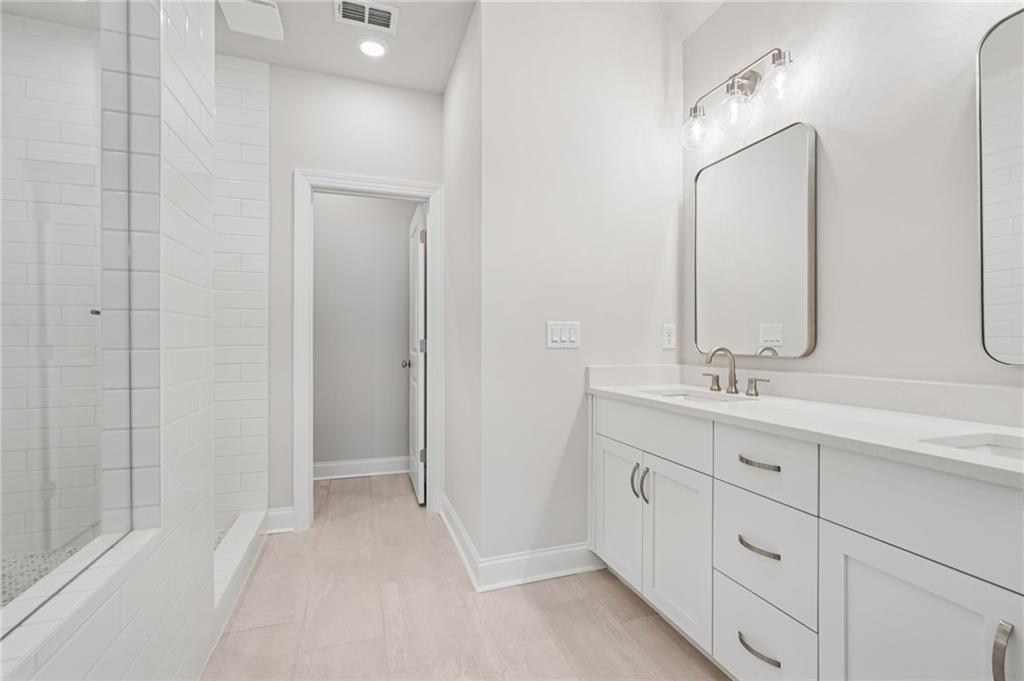 225 Midnight Oak Run Unit 7 Property Photo 29