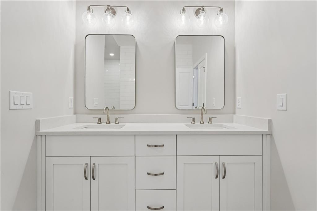 225 Midnight Oak Run Unit 7 Property Photo 30