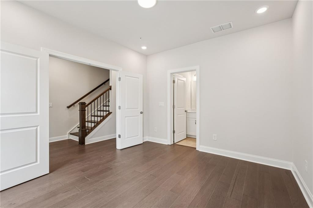 225 Midnight Oak Run Unit 7 Property Photo 39