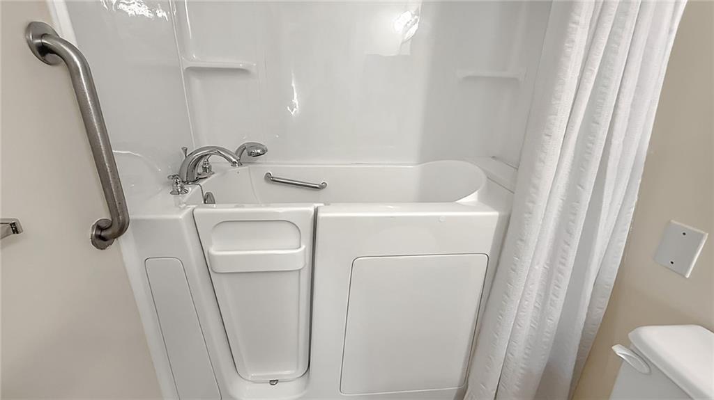 475 Mount Vernon Highway Ne Unit C225 Property Photo 2