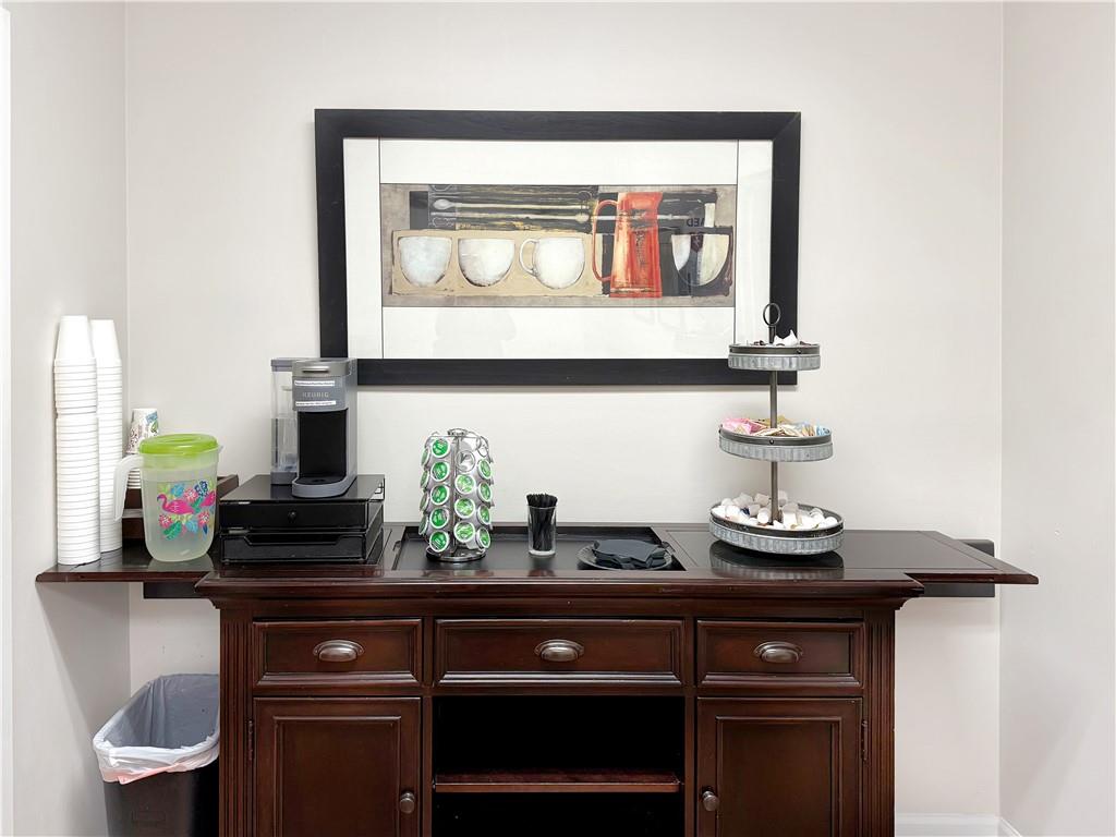 475 Mount Vernon Highway Ne Unit C225 Property Photo 27