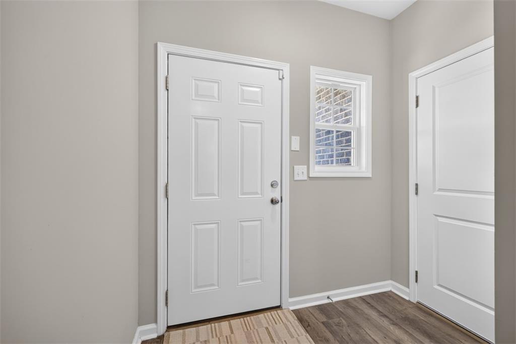 4765 Beacon Ridge Lane Property Photo 6