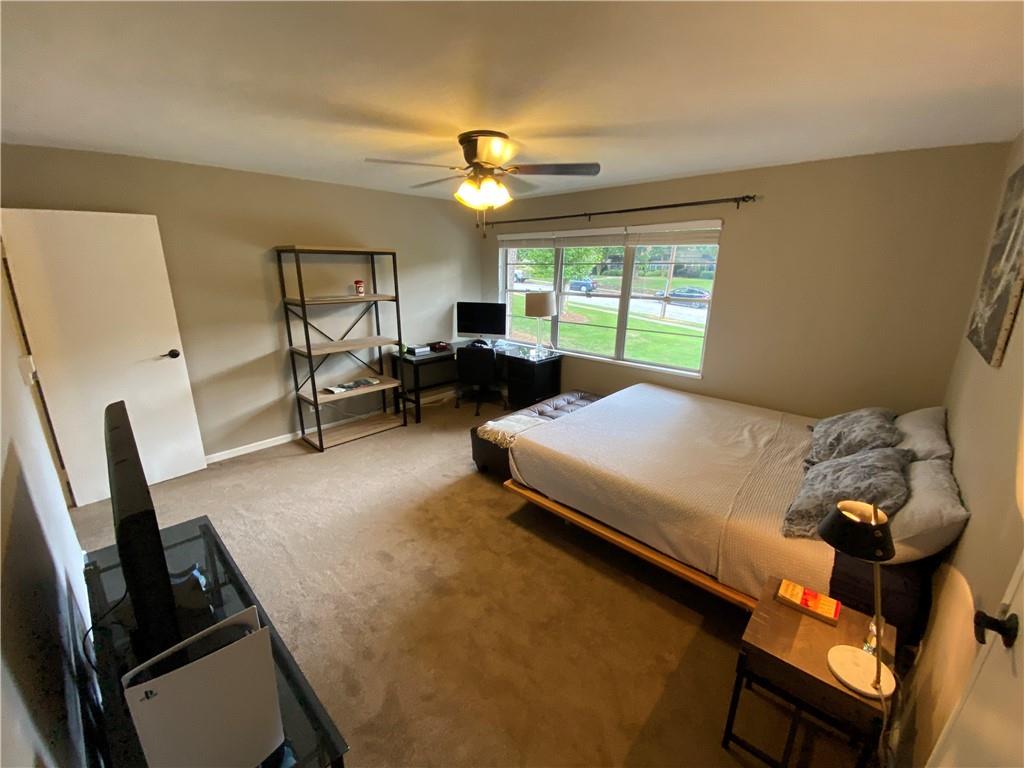 290 Lakemoore Drive Ne Unit B Property Photo 15