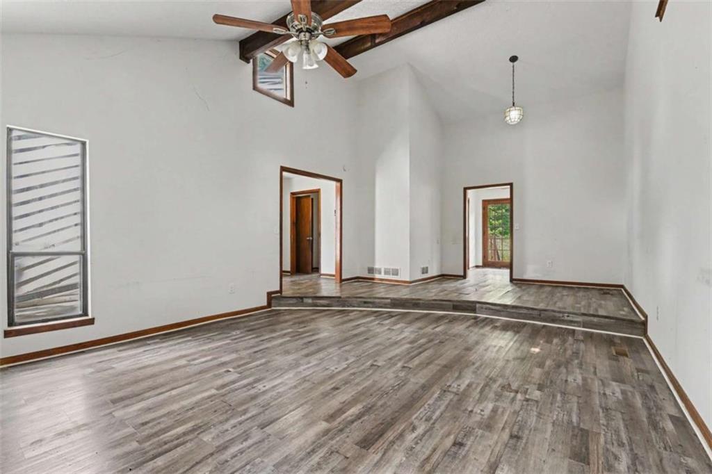 1144 Cedar Log Place Property Photo 5