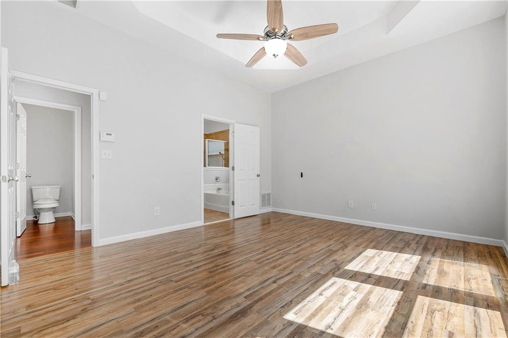 2113 Worrall Hill Drive Property Photo 23