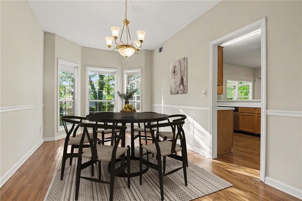 2042 Fox Hound Way Property Photo 6