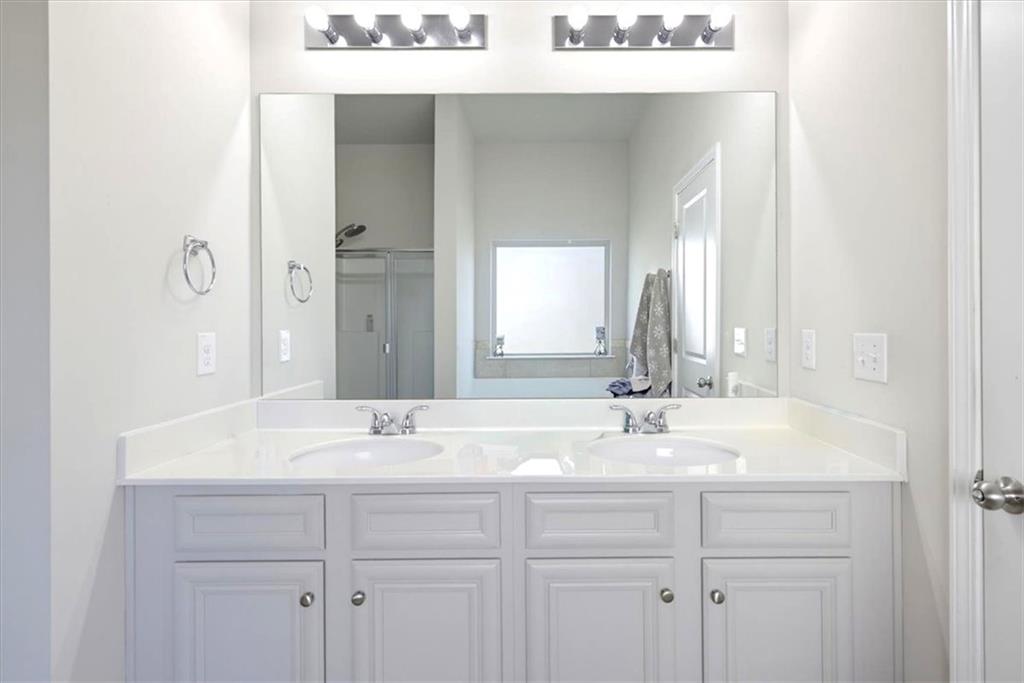 2601 Glenbrook Lane Property Photo 18
