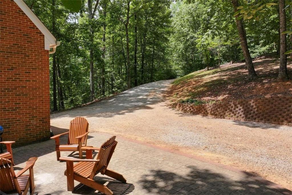 3978 Pine Shore Circle Property Photo 5