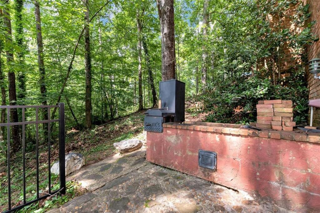 3978 Pine Shore Circle Property Photo 6