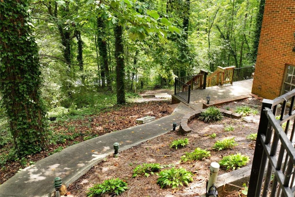 3978 Pine Shore Circle Property Photo 8