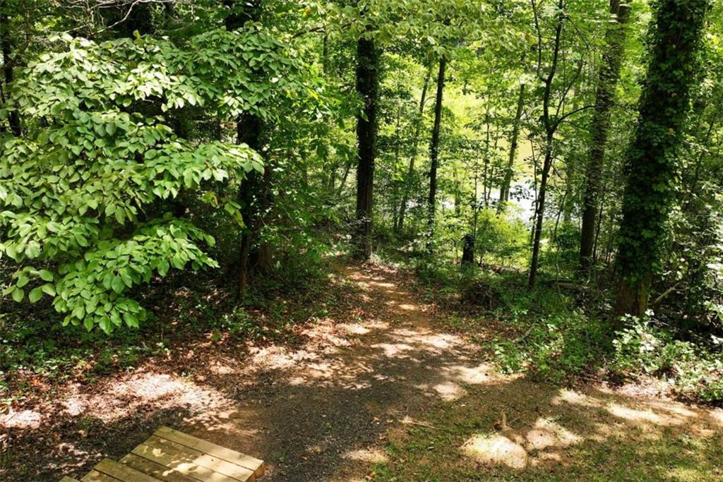 3978 Pine Shore Circle Property Photo 9