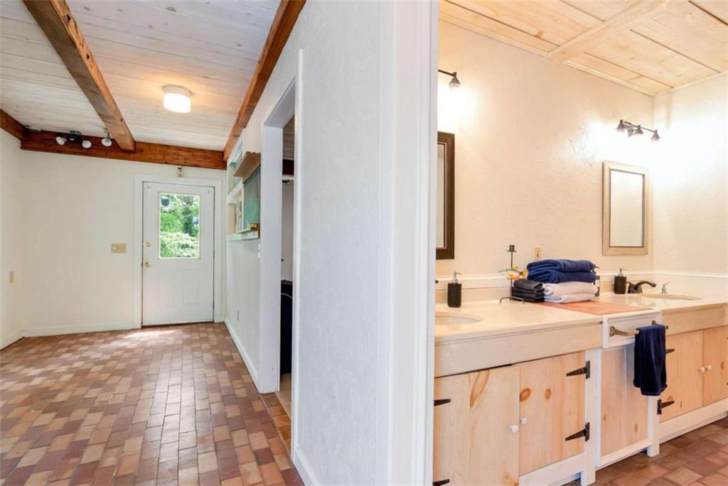 3978 Pine Shore Circle Property Photo 42