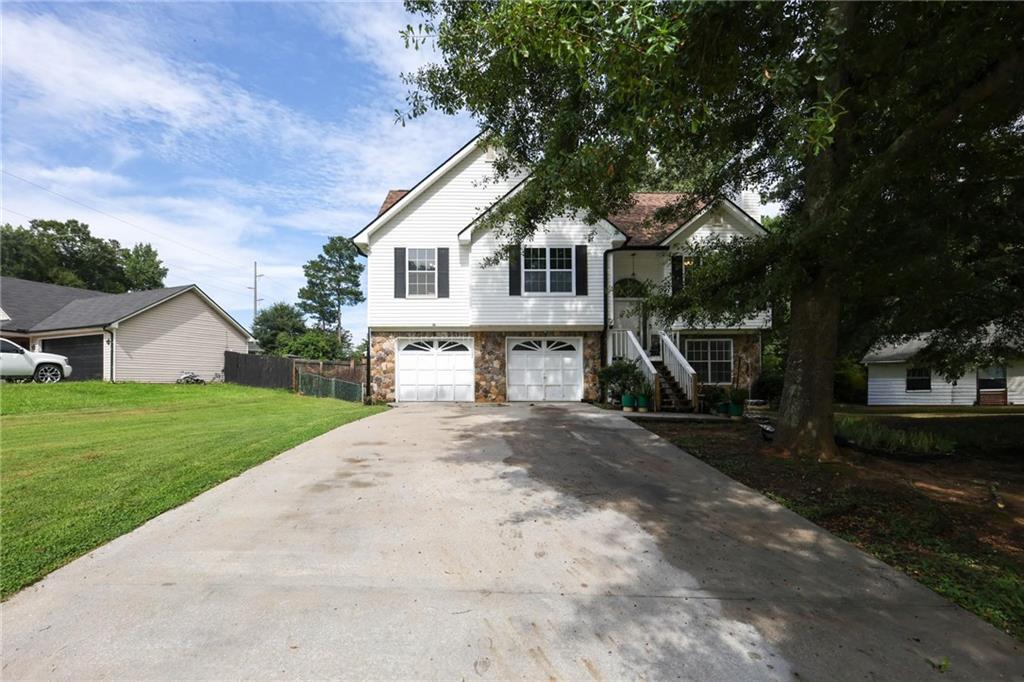 75 Woodland Ridge Circle Property Photo 1