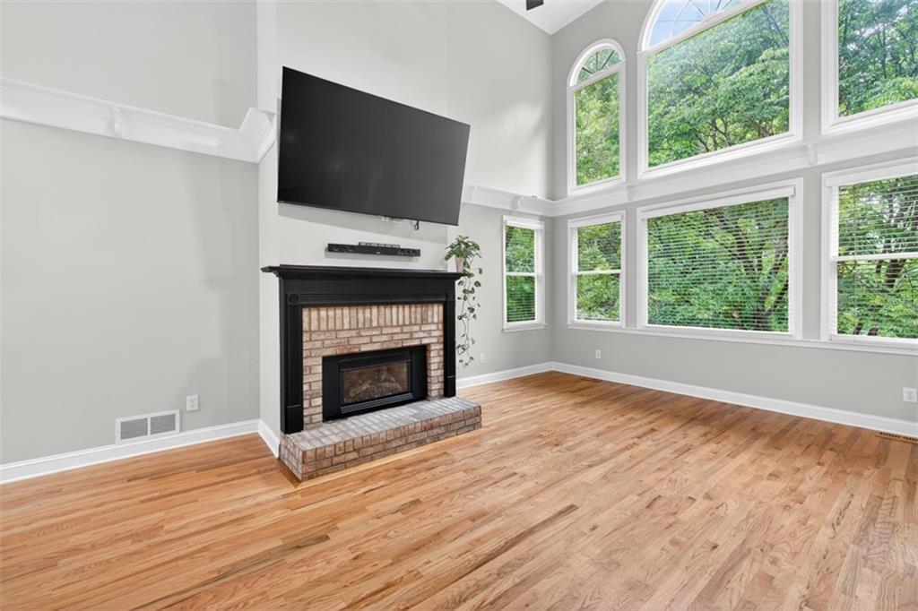 859 Misty River Court Property Photo 8