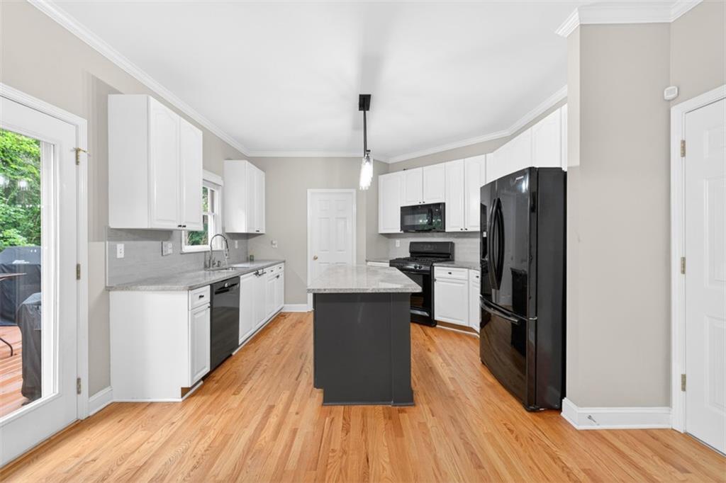 859 Misty River Court Property Photo 12