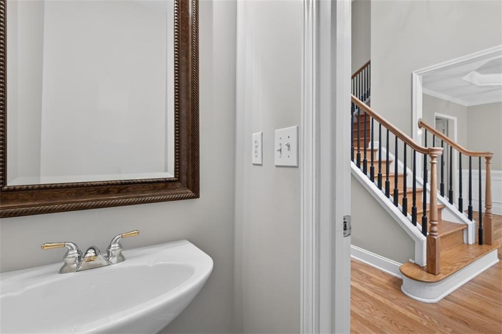 859 Misty River Court Property Photo 27