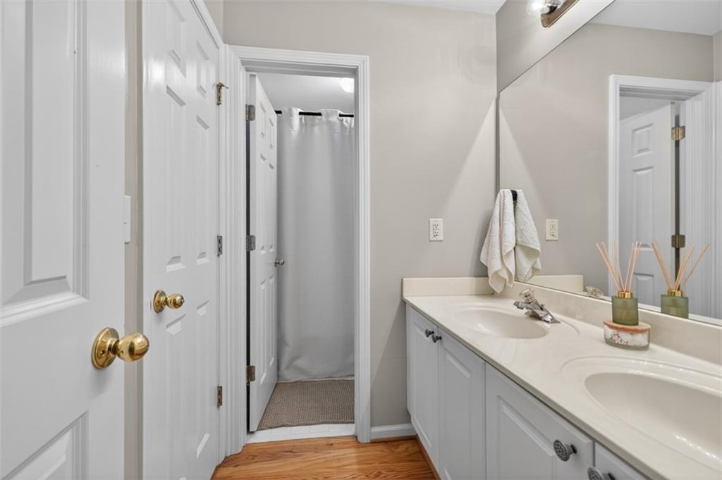 859 Misty River Court Property Photo 32