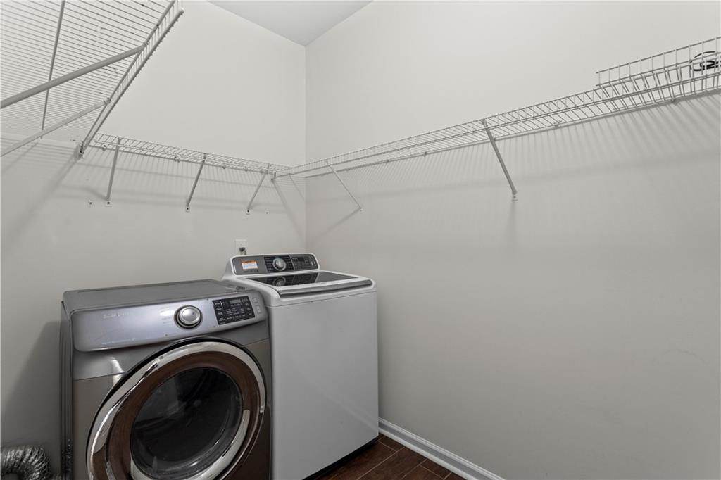 965 Dogwood Park Drive Property Photo 33