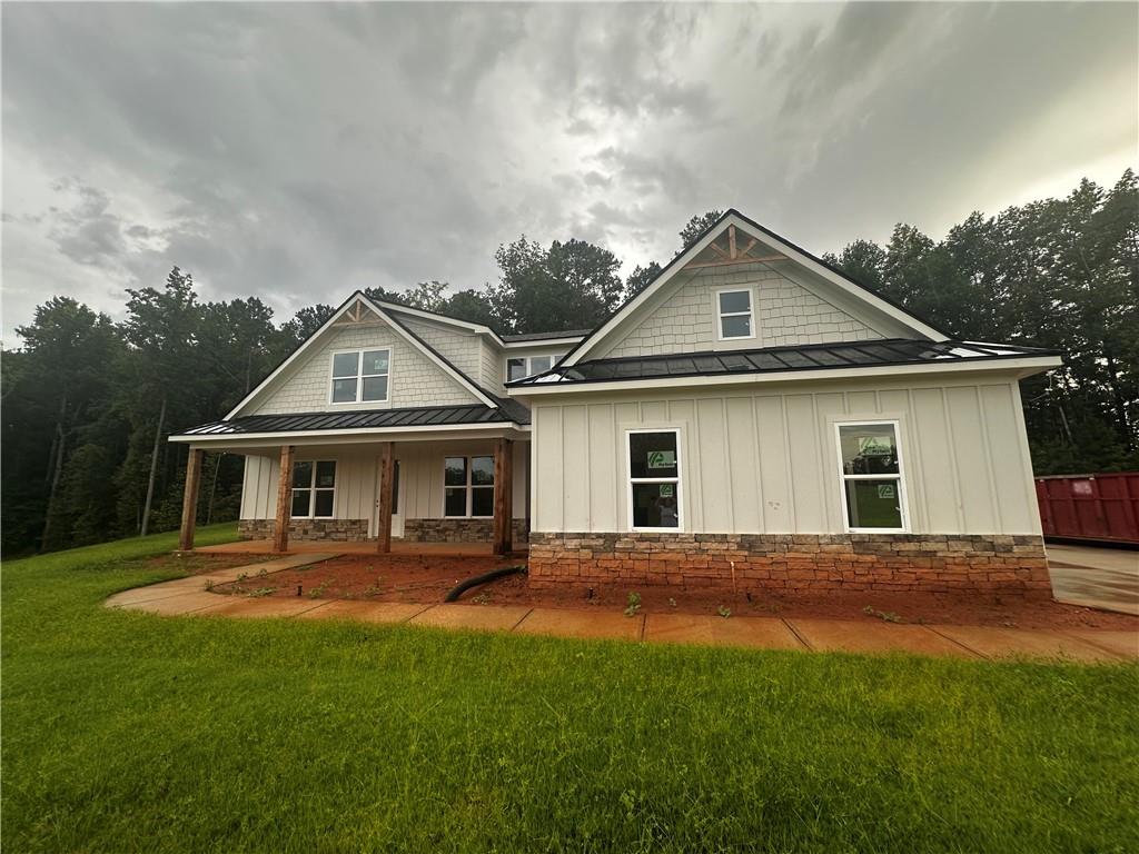261 Water Oak Drive Property Photo 1
