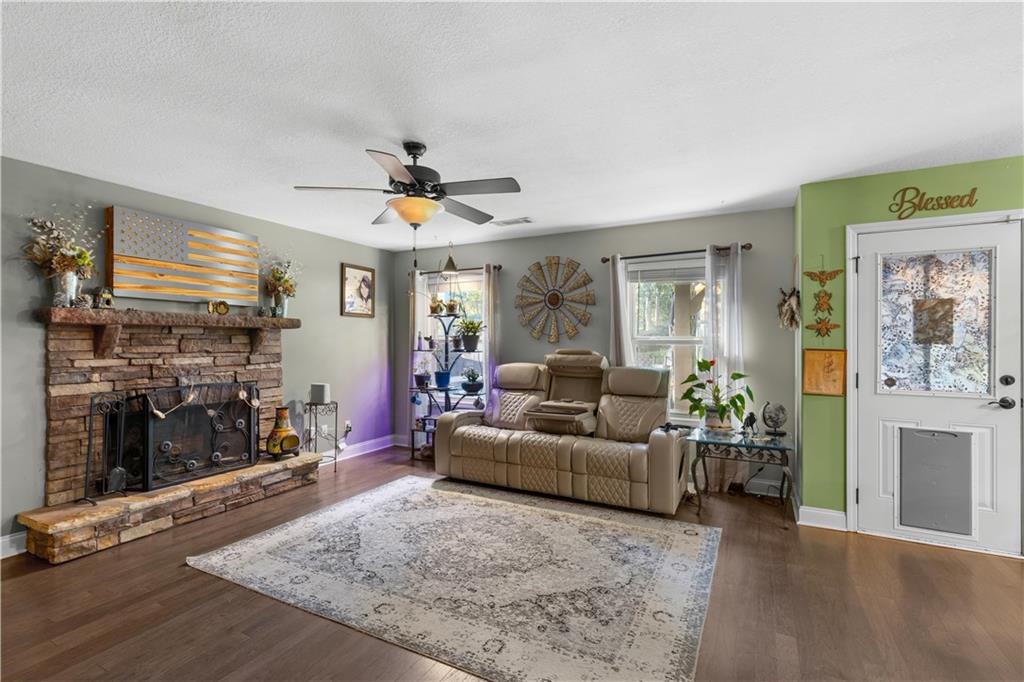 541 Greenridge Lane Property Photo 4