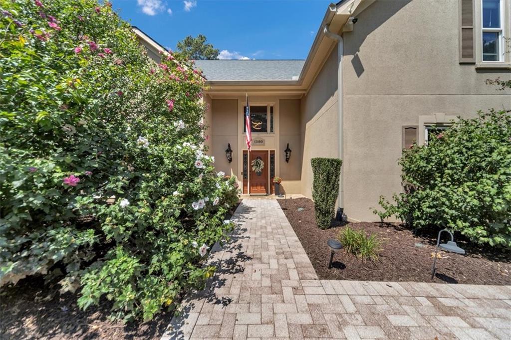 12080 Magnolia Crescent Drive Property Photo 1