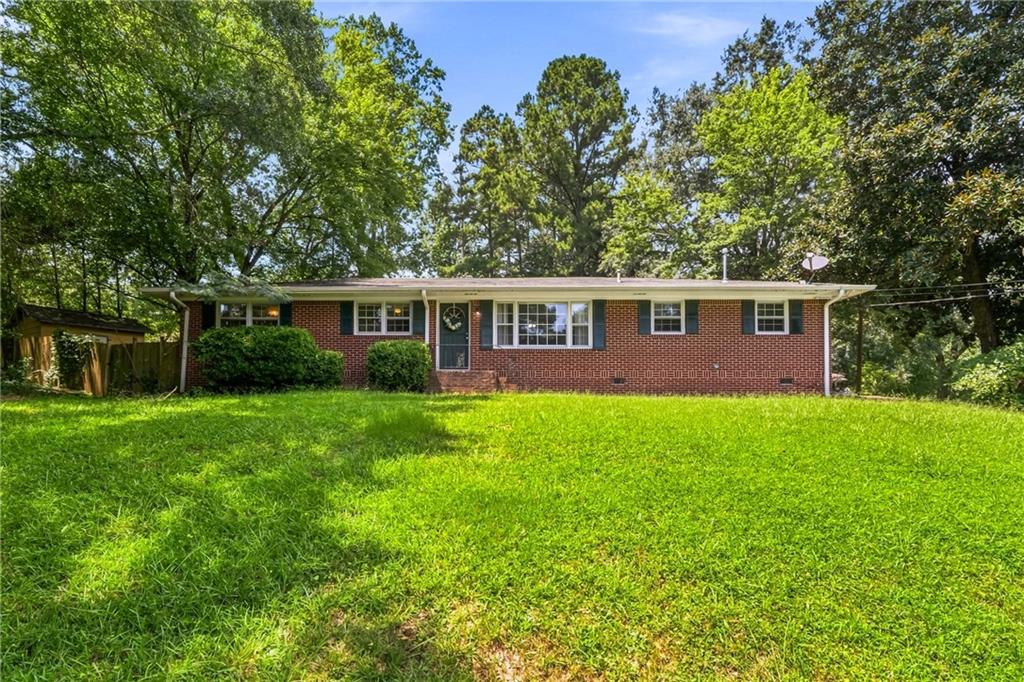 107 Pinecrest Circle Property Photo 1