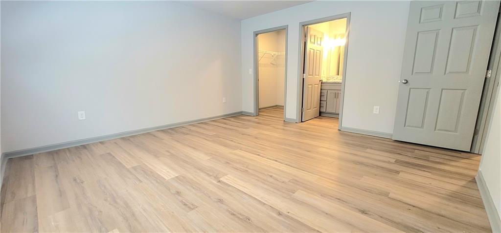 3103 Fairington Village Drive Property Photo 25