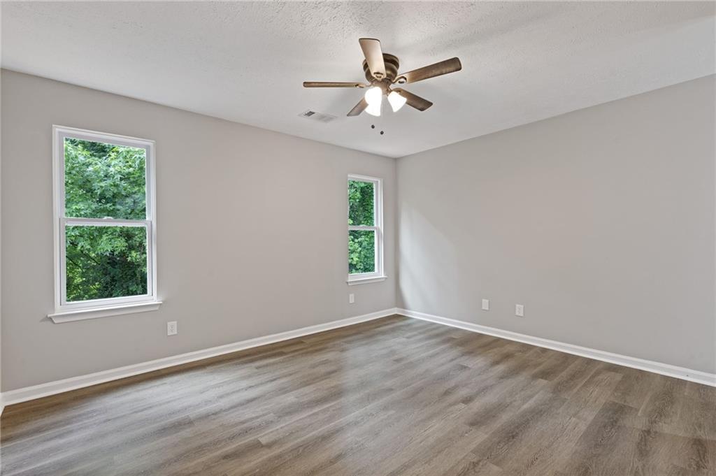 1111 Pin Oak Drive Property Photo 21