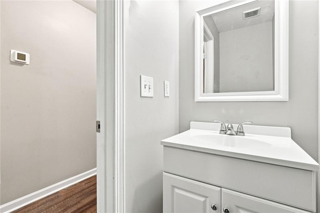 4421 Wallace Circle Property Photo 16