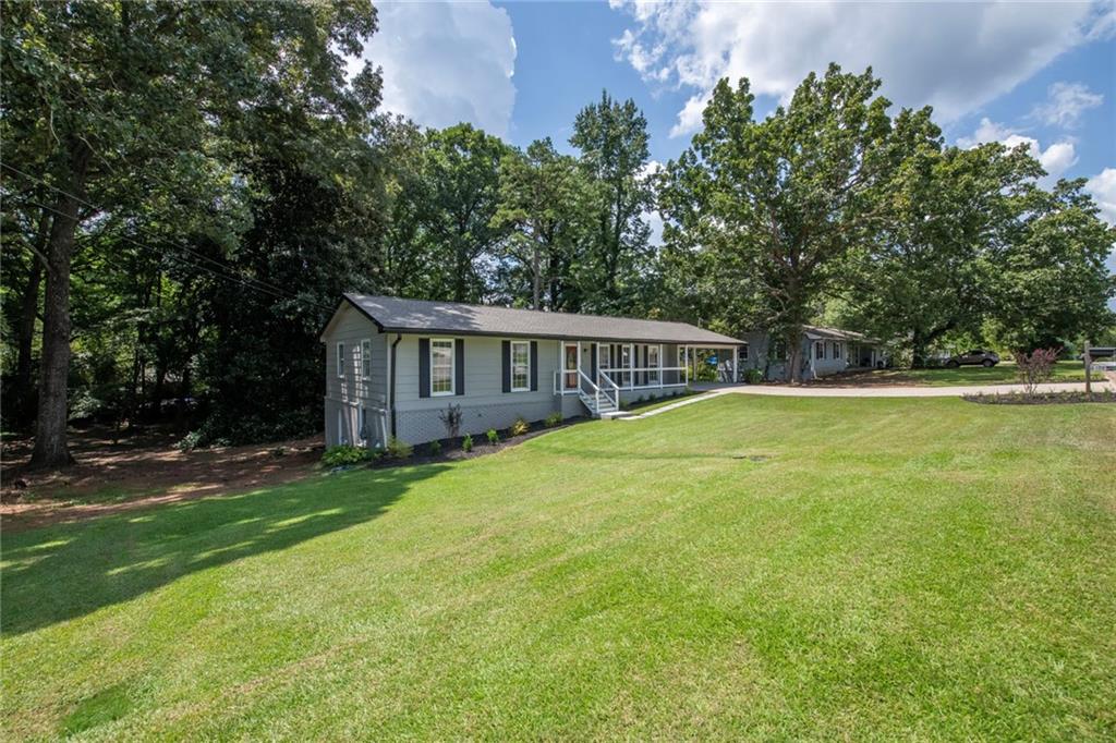 6109 Ridge Way Property Photo 3