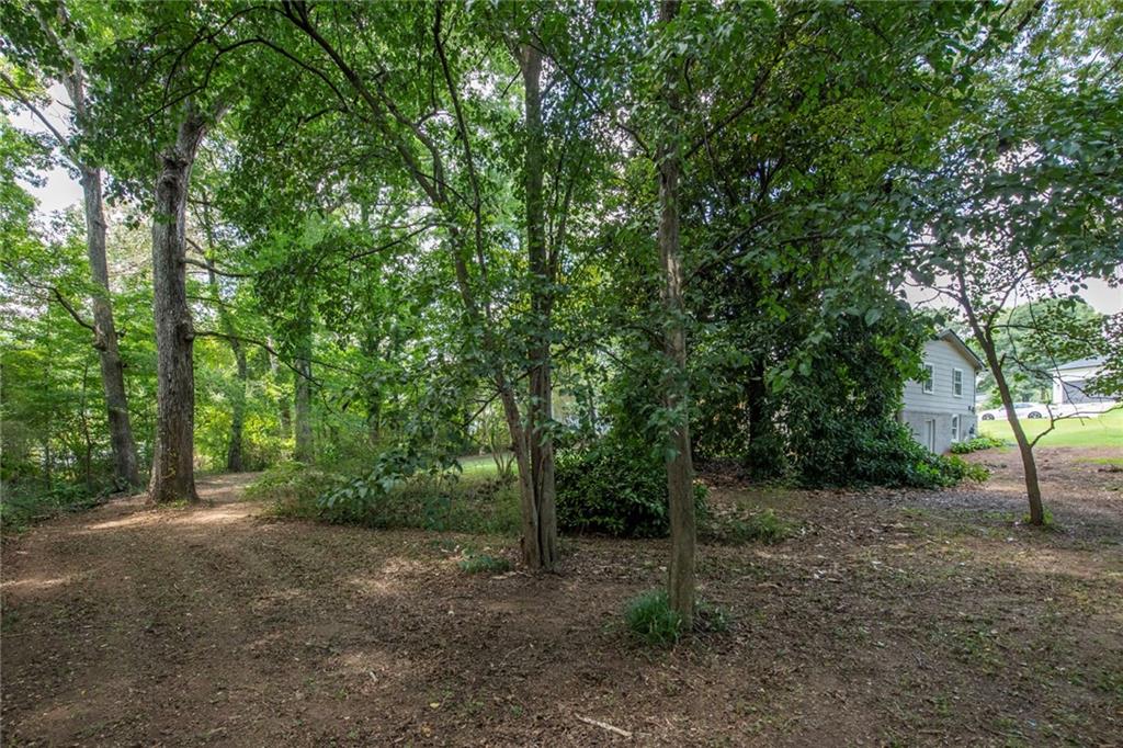6109 Ridge Way Property Photo 5
