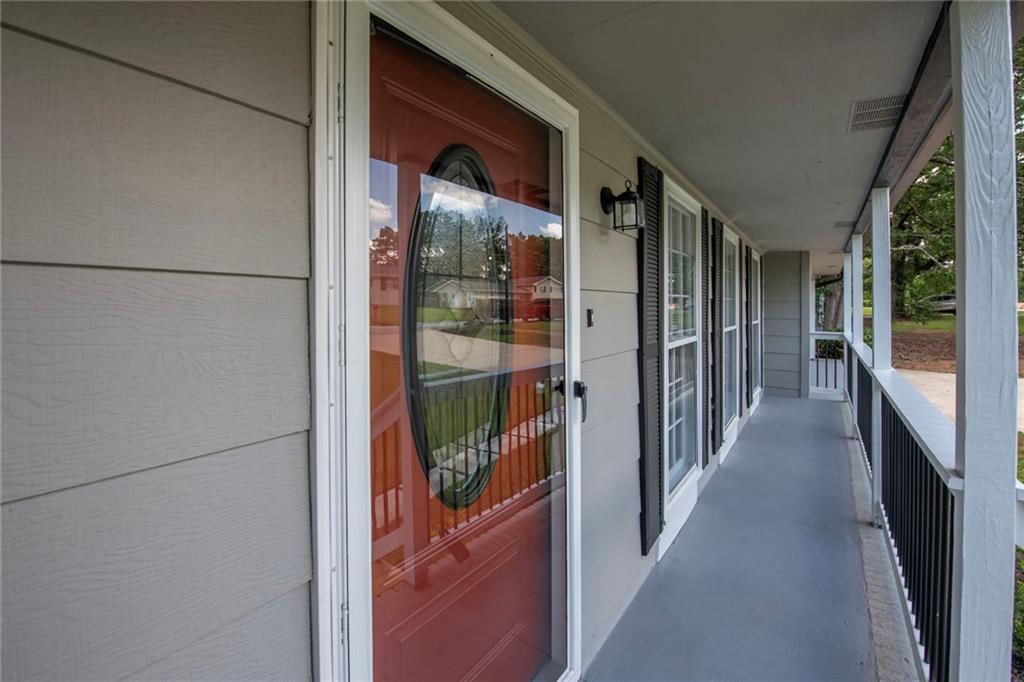 6109 Ridge Way Property Photo 10