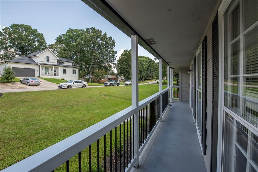 6109 Ridge Way Property Photo 11