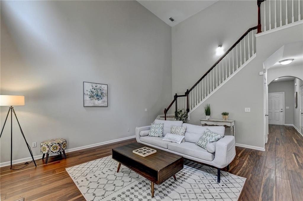 7040 Silk Tree Pointe Property Photo 23