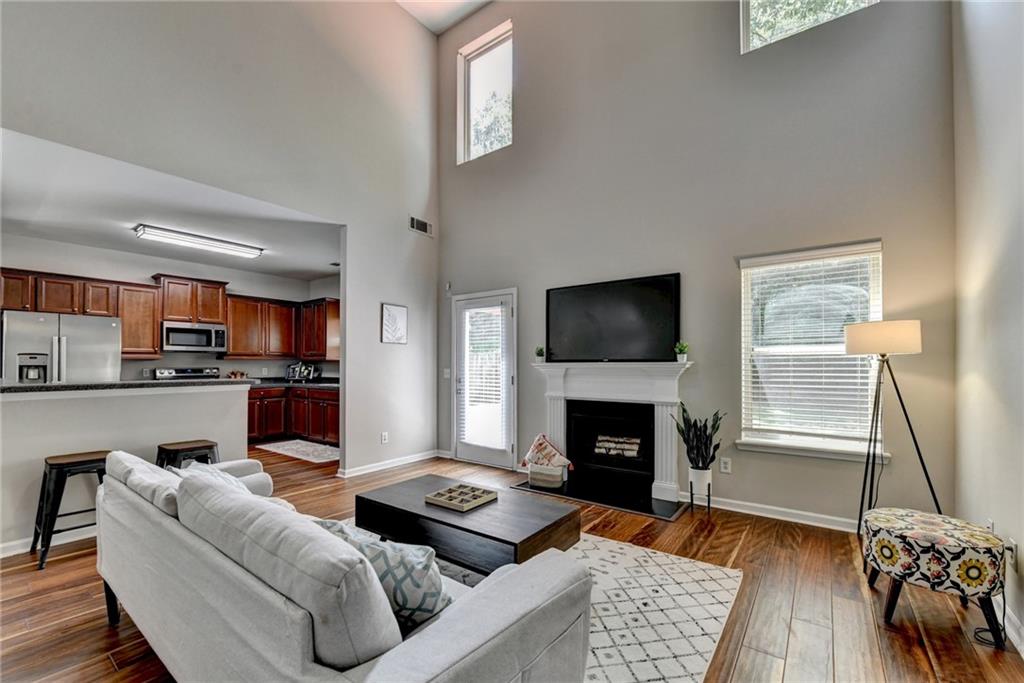 7040 Silk Tree Pointe Property Photo 27
