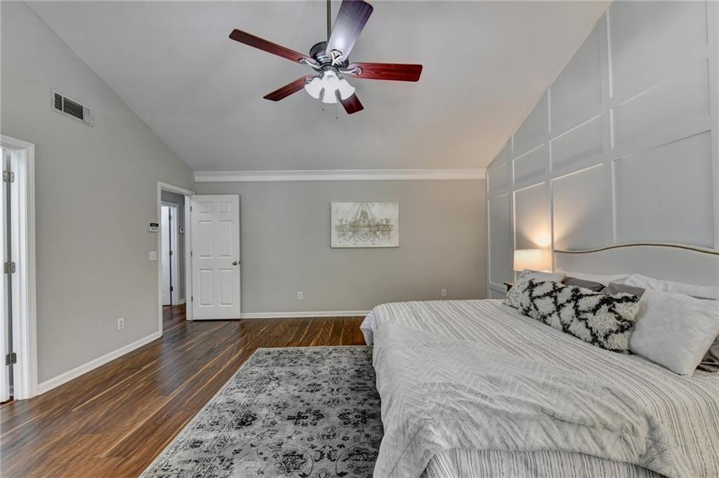 7040 Silk Tree Pointe Property Photo 34