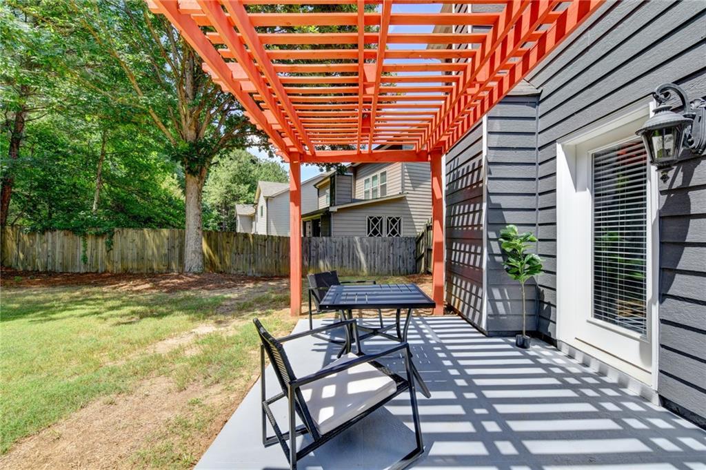 7040 Silk Tree Pointe Property Photo 46