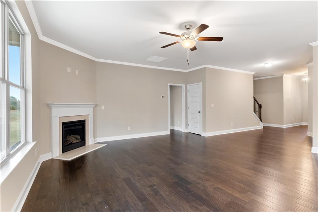 5984 Spring Way Property Photo 6