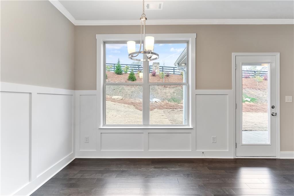 5984 Spring Way Property Photo 11