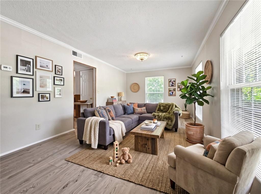 3543 Old Chamblee Tucker Road Unit E Property Photo 6