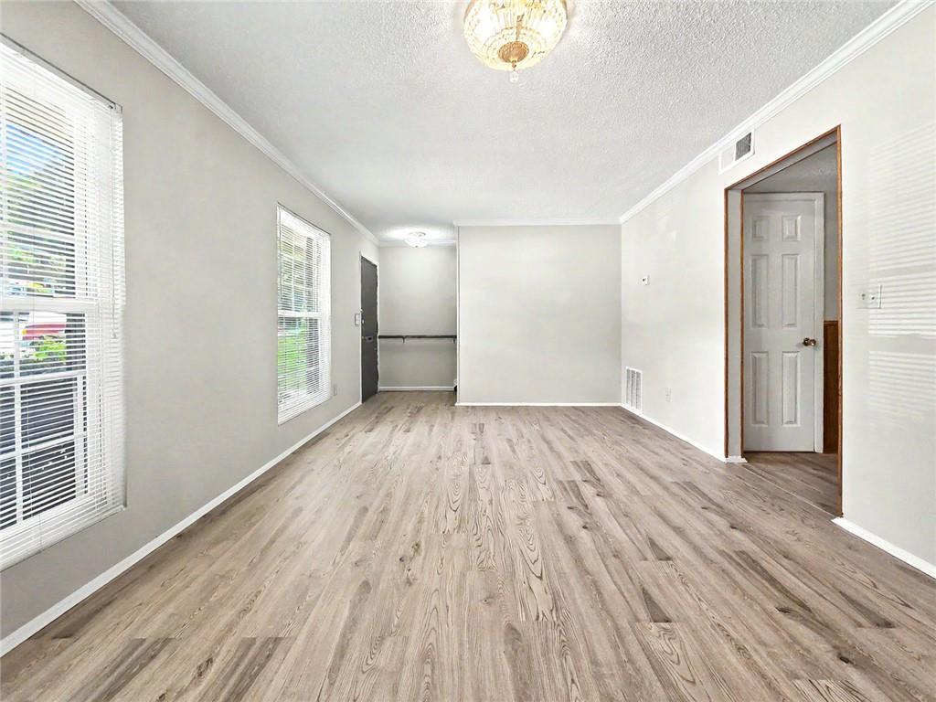 3543 Old Chamblee Tucker Road Unit E Property Photo 9