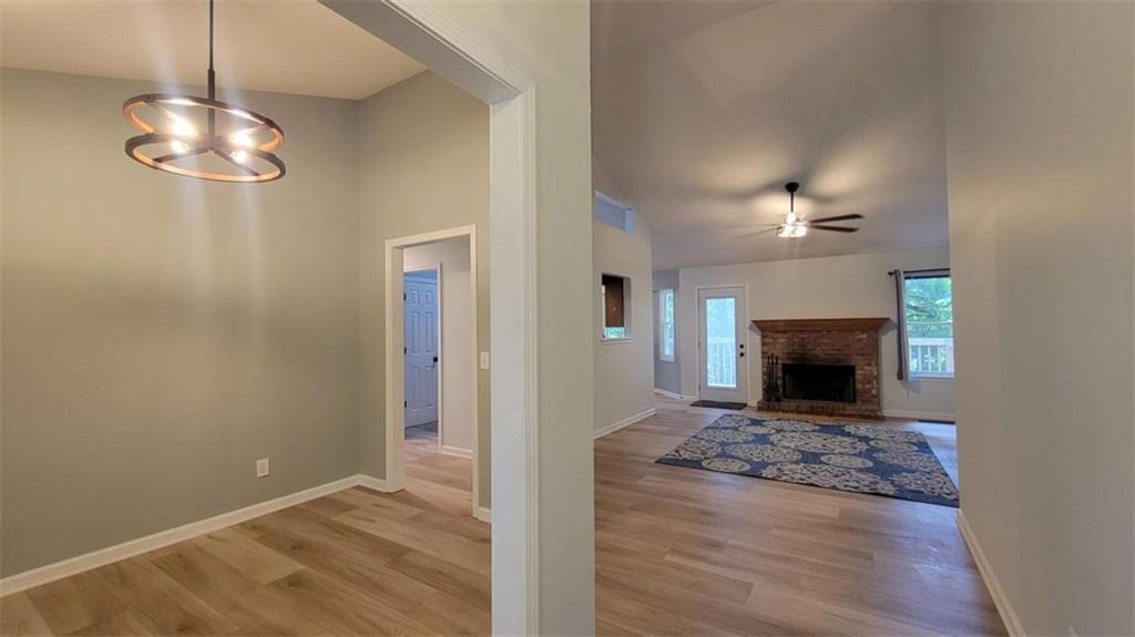 5131 Deer Path Ln Property Photo 8