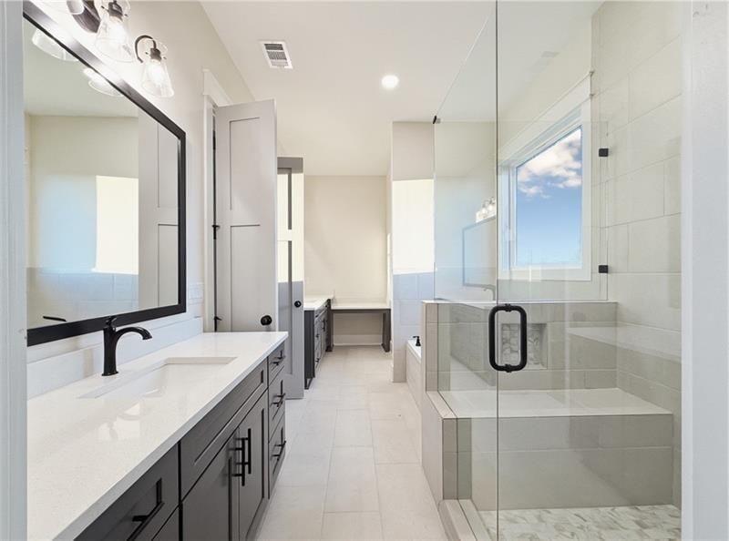 303 Eminence Peak Property Photo 48