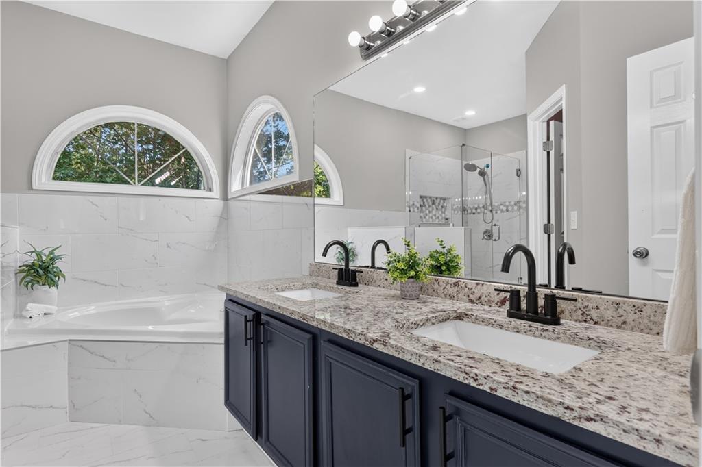 2490 Riverwood Spring Property Photo 15