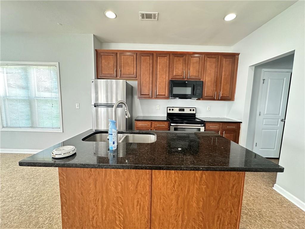 1129 Ida Woods Court Property Photo 10