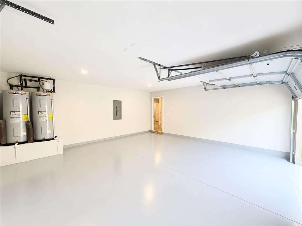 403 Limerick Way Property Photo 8